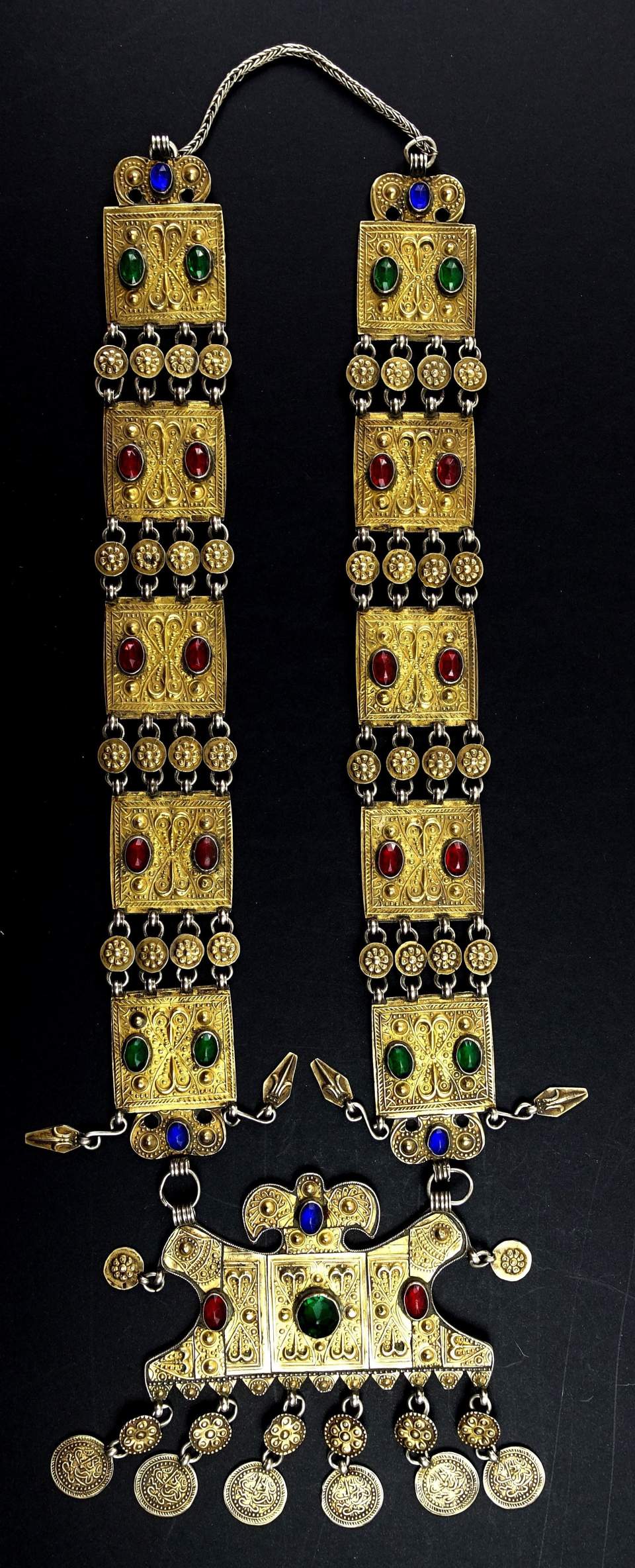 Brustschmuck