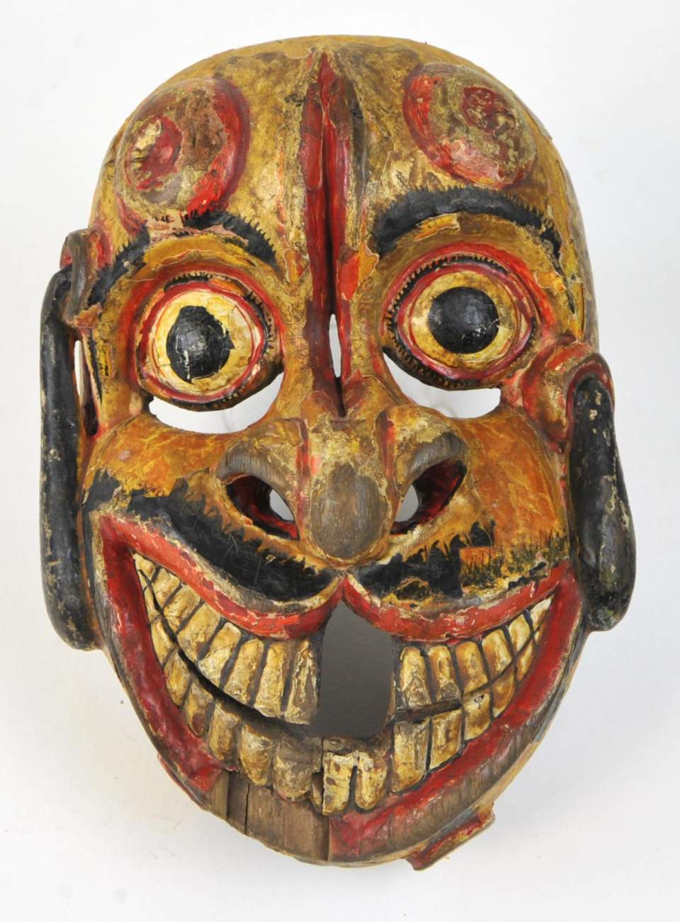 Maske aus Holz für Maskenspiel