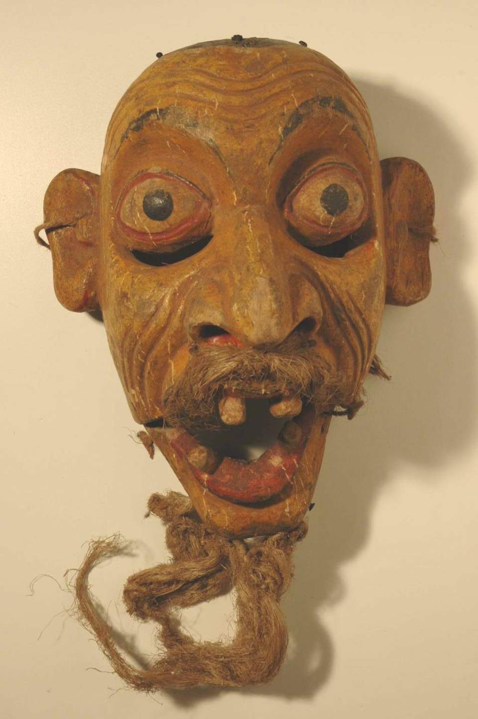 Maske aus Holz, bemalt, für Maskenspiel