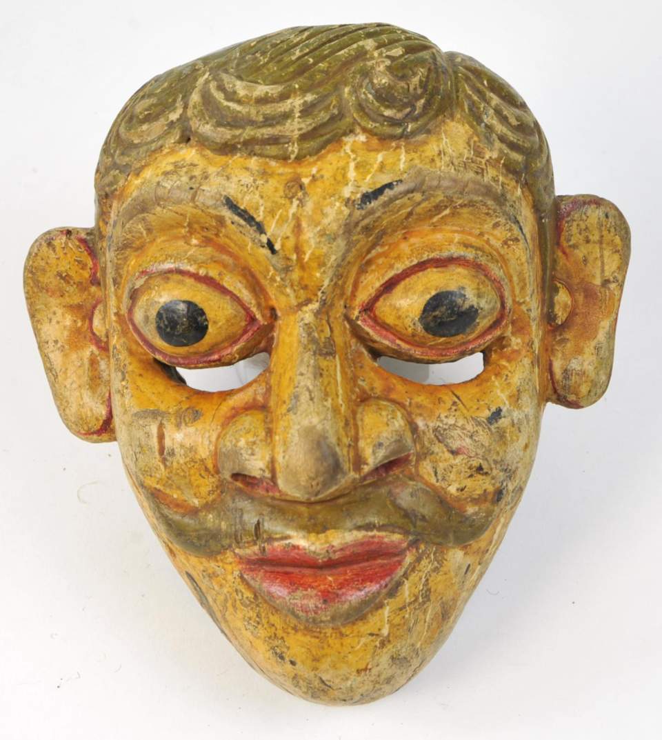 Maske aus Holz, bemalt, für Maskenspiel