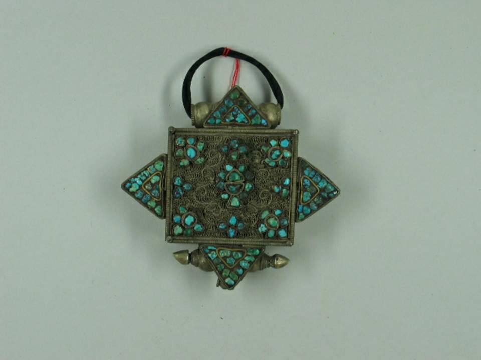 Amulett, Gau