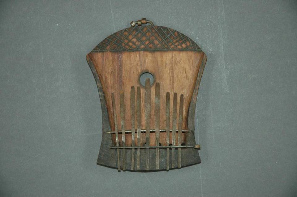 Musikinstrument, Lamellophon, Piano