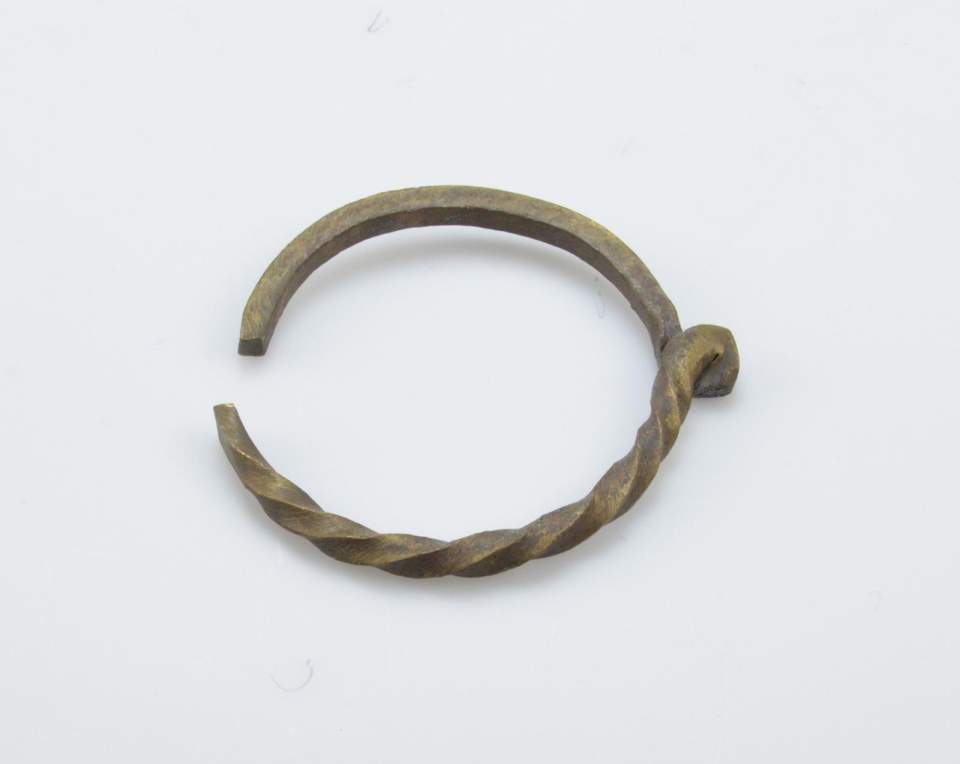 6 Armreife