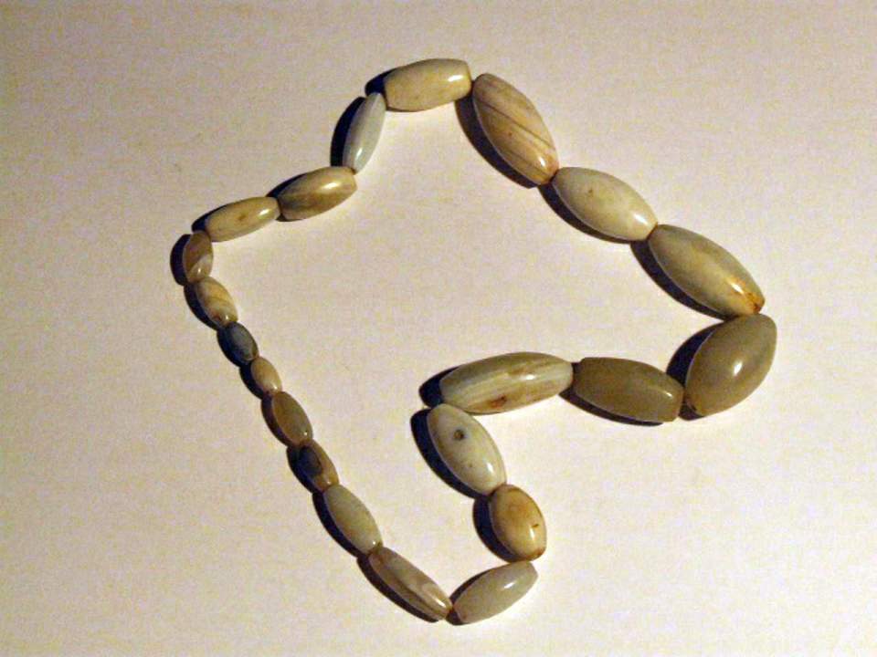 Kette mit Achatsteinen