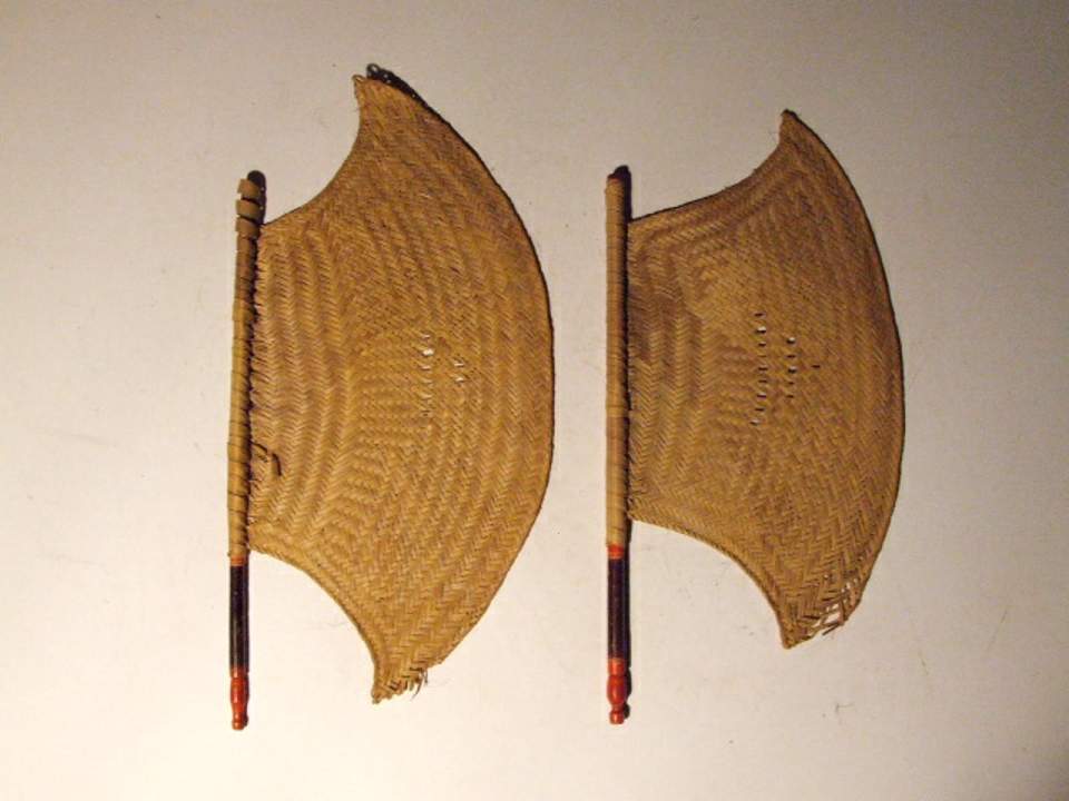 2 Fächer