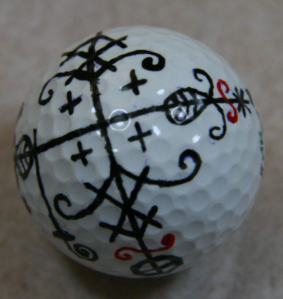 Zwei Golfbälle, Voodoo