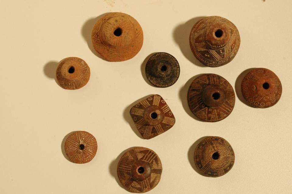 10 Spinnwirtel