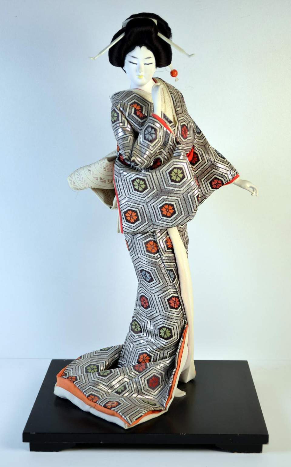 japanische Frauenfigur «Geisha» (Maitresse), Souvenir