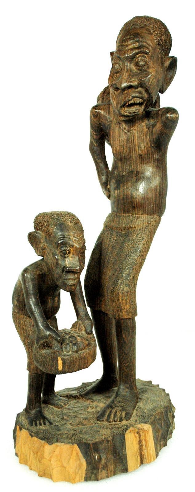 2 Holzskulpturen