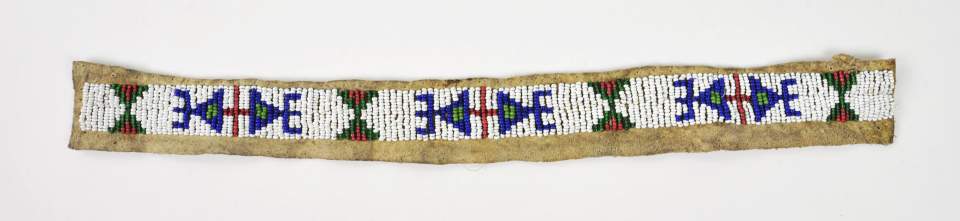 Armband, Teil eines Pferdebeutels