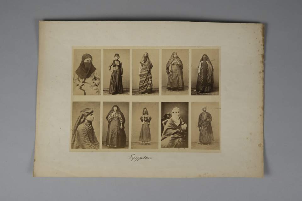 Fotografie, 10 Bilder mit Frauen aus Ägypten (1 Mann)