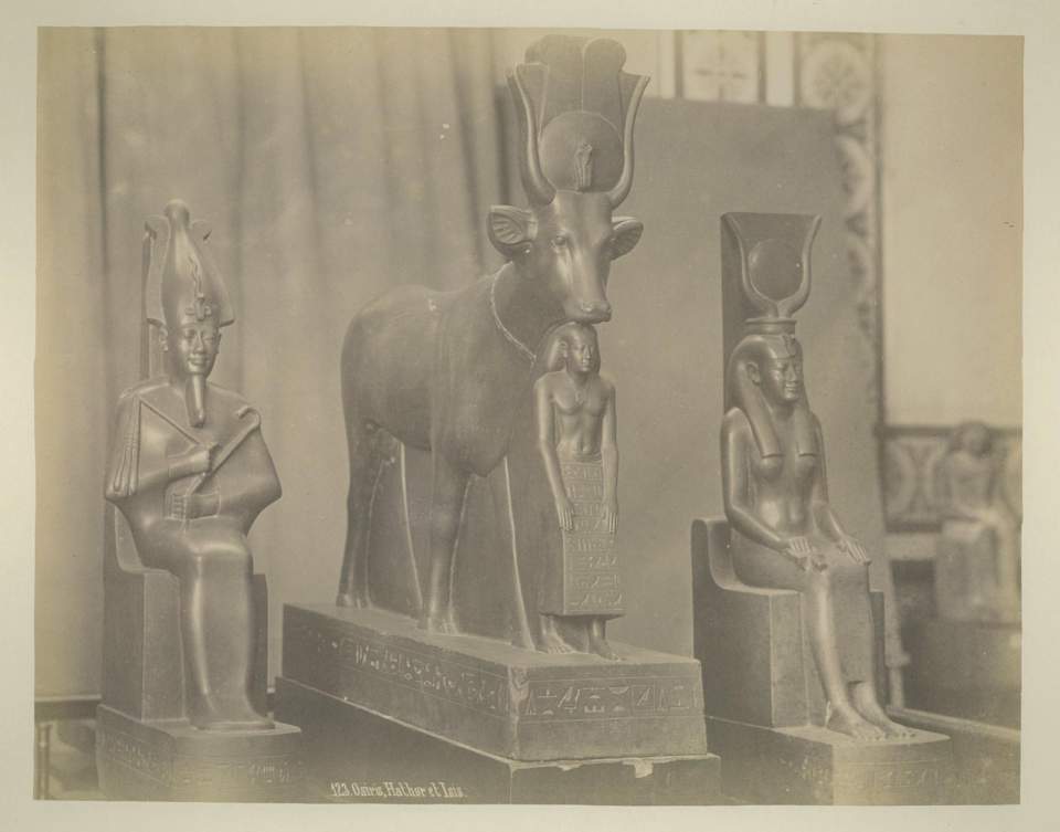 Fotografie Osiris, Hathor und Isis
