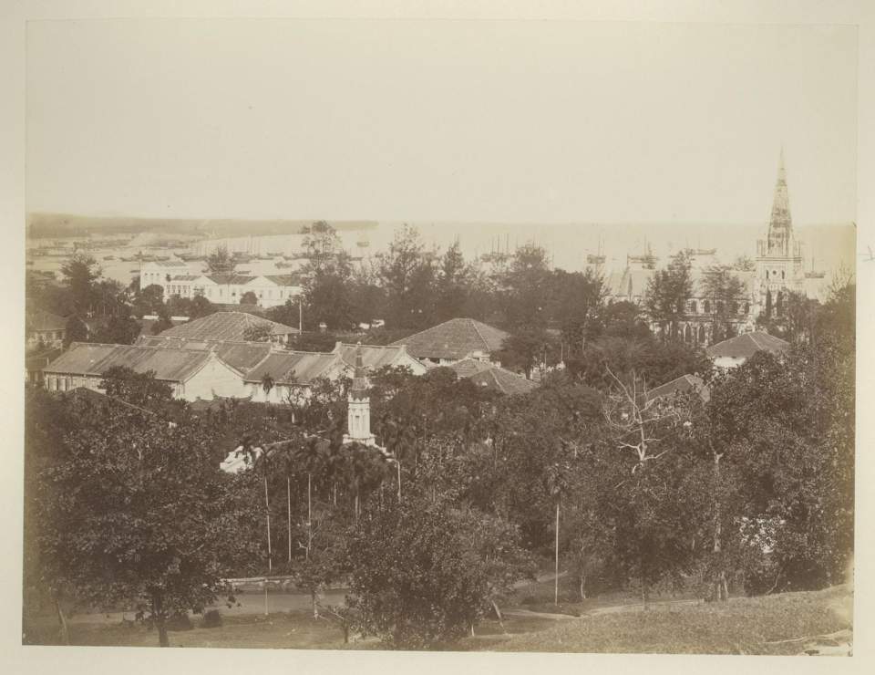 Fotografie Singapore von Fort Canning aus mit Kathedrale