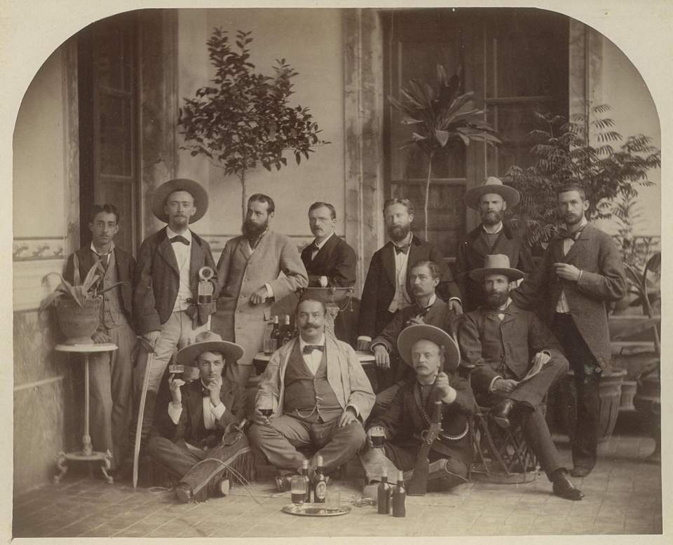 Fotografie , Gruppenbild mit 12 Männern, Auslandschweizer?