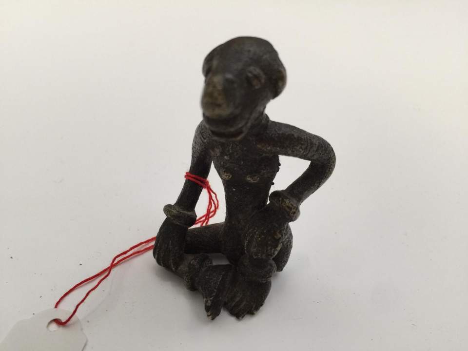 Figurine