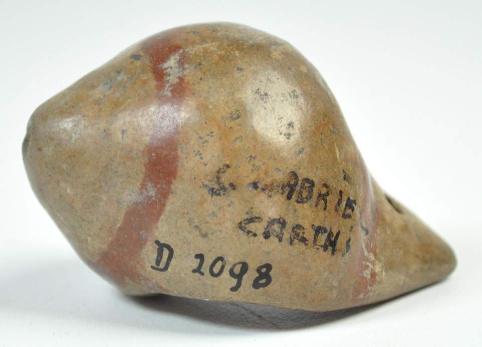 Amulett-Schneckenschale aus Ton