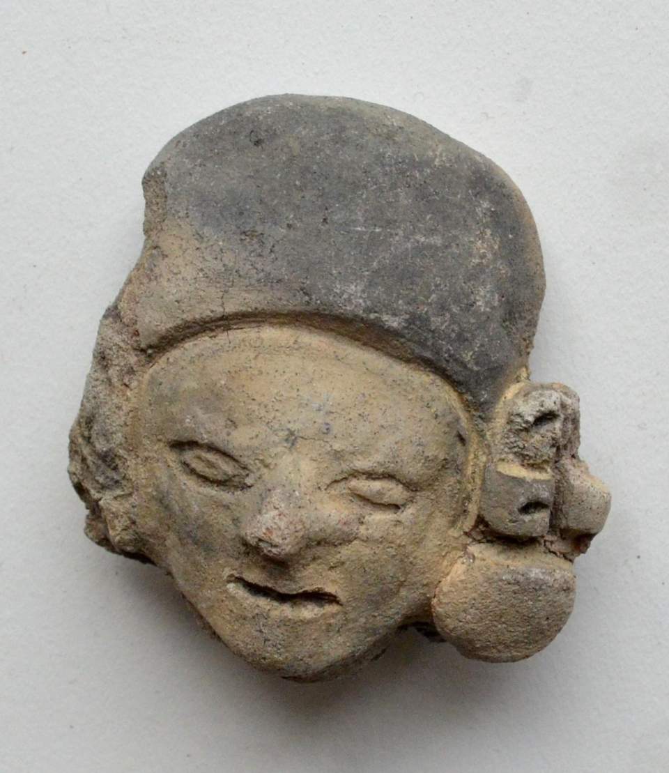 Figur-Tonköpfchen