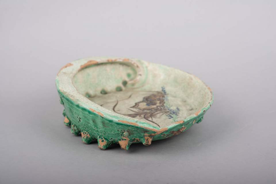 Anbietschale in Muschelform