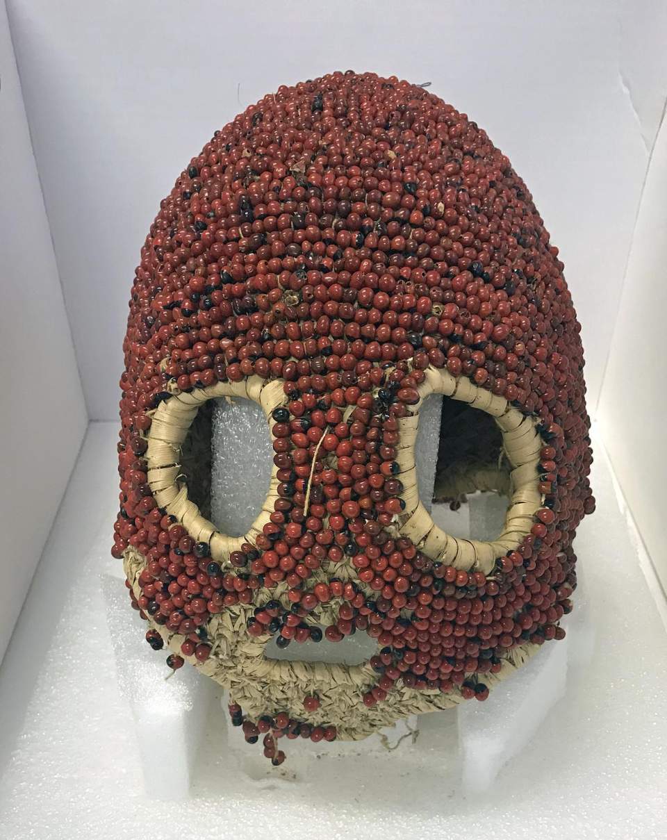 Maske, neu