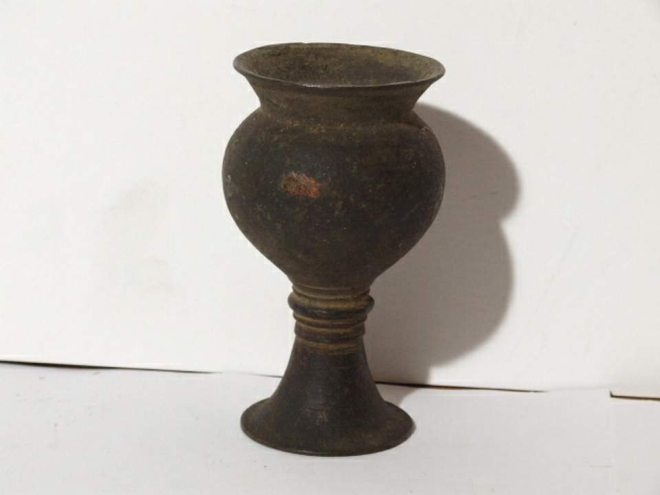 Vase, Metall