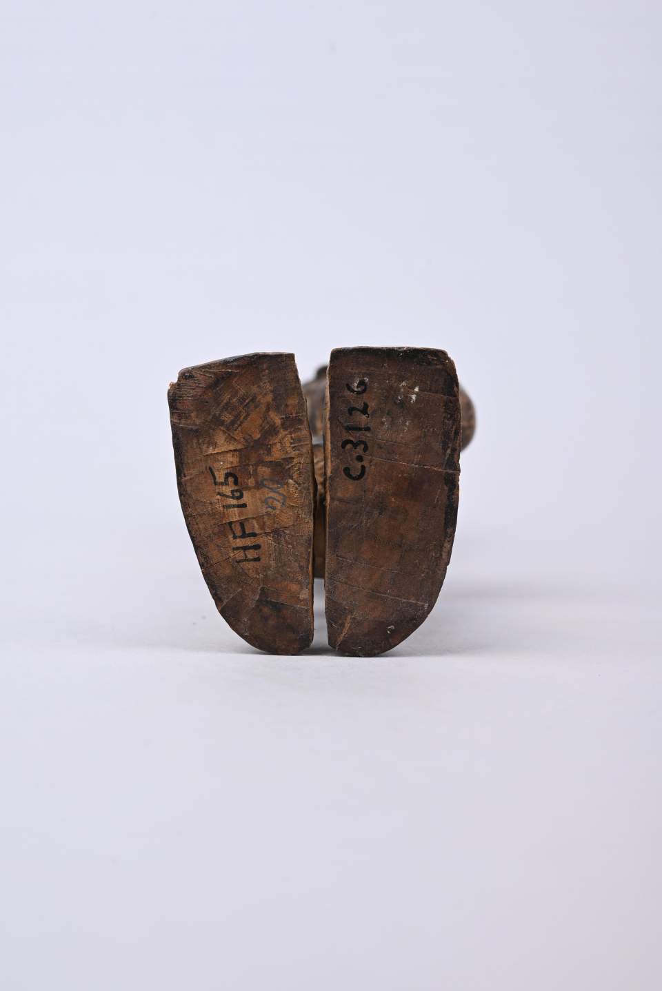 Persöndliche Schutzfigur „mbulenga“