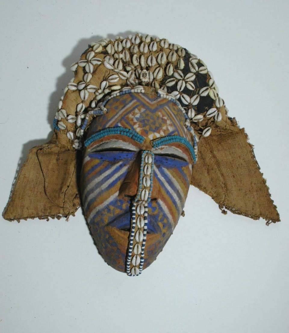 Maske-"Shene Malula", "Ngaady a mwaash"