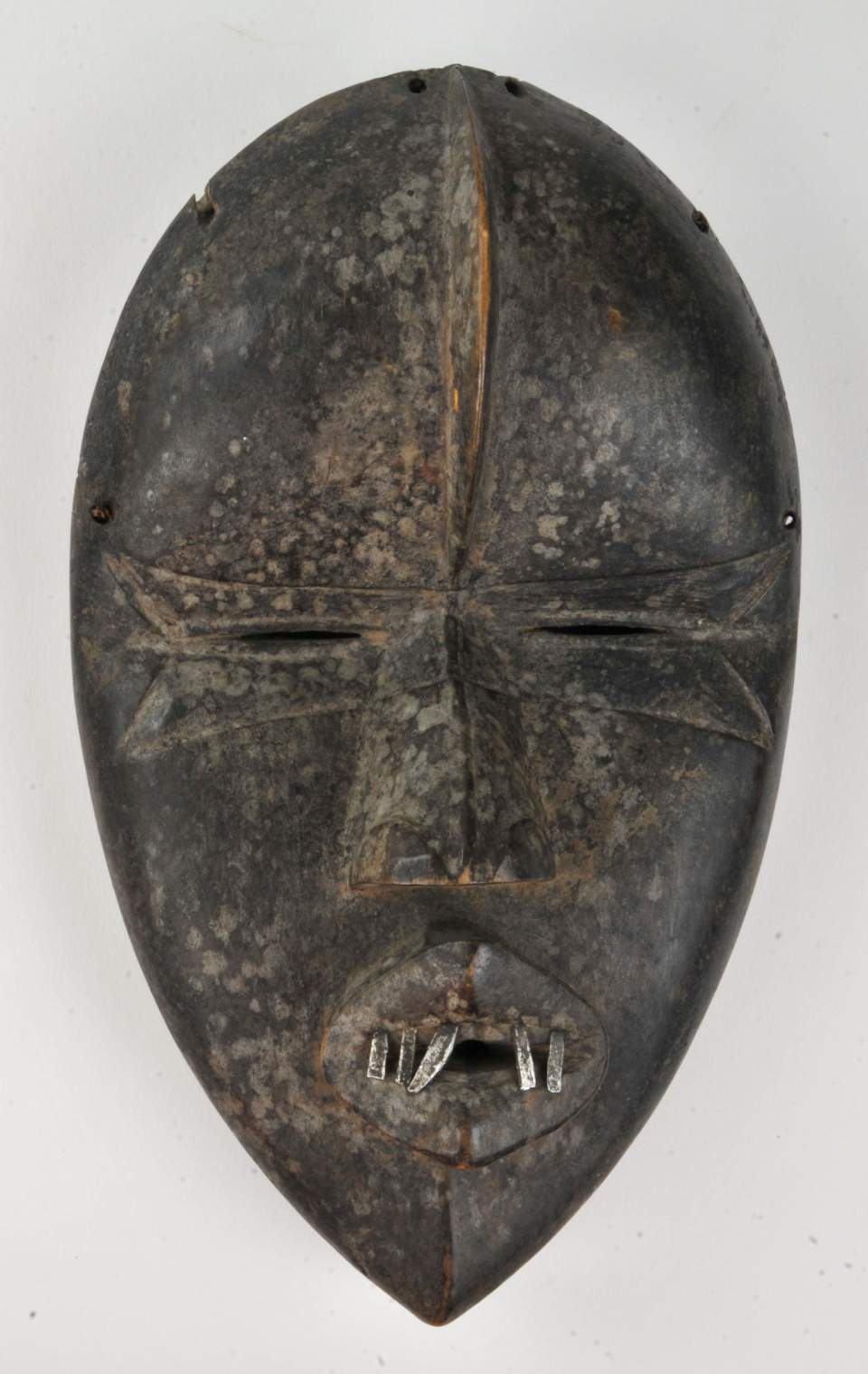 Maske der Dan, Deangle Maske, Spuckmaske