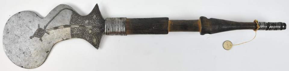 Scheibenmesser aus Eisen und Holz