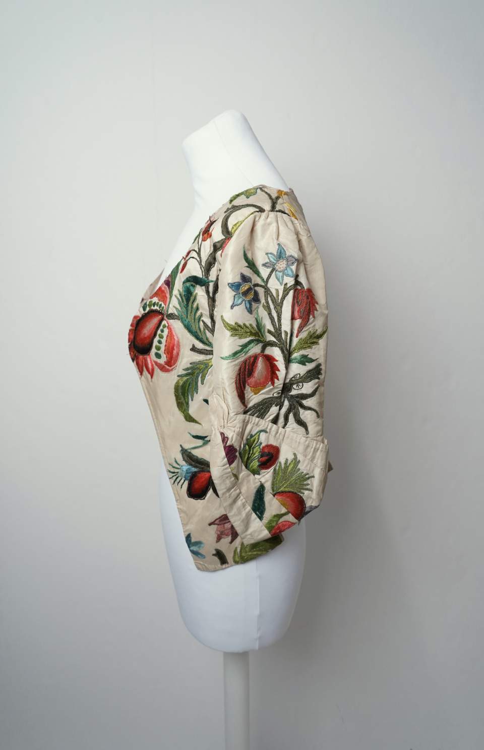 Kleine Jacke Seide