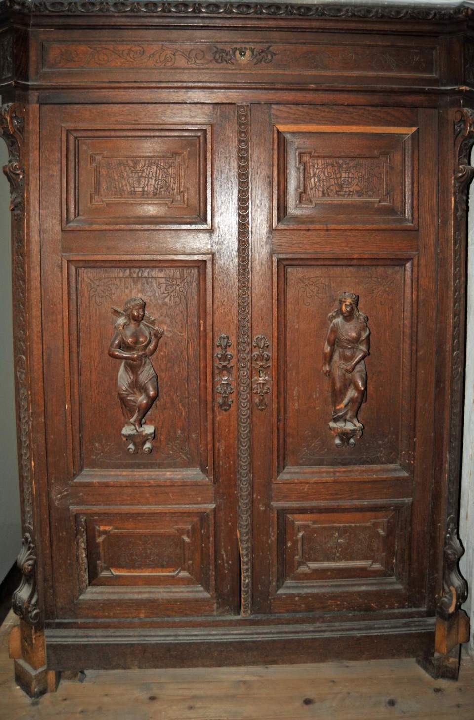 Medaillenschrank