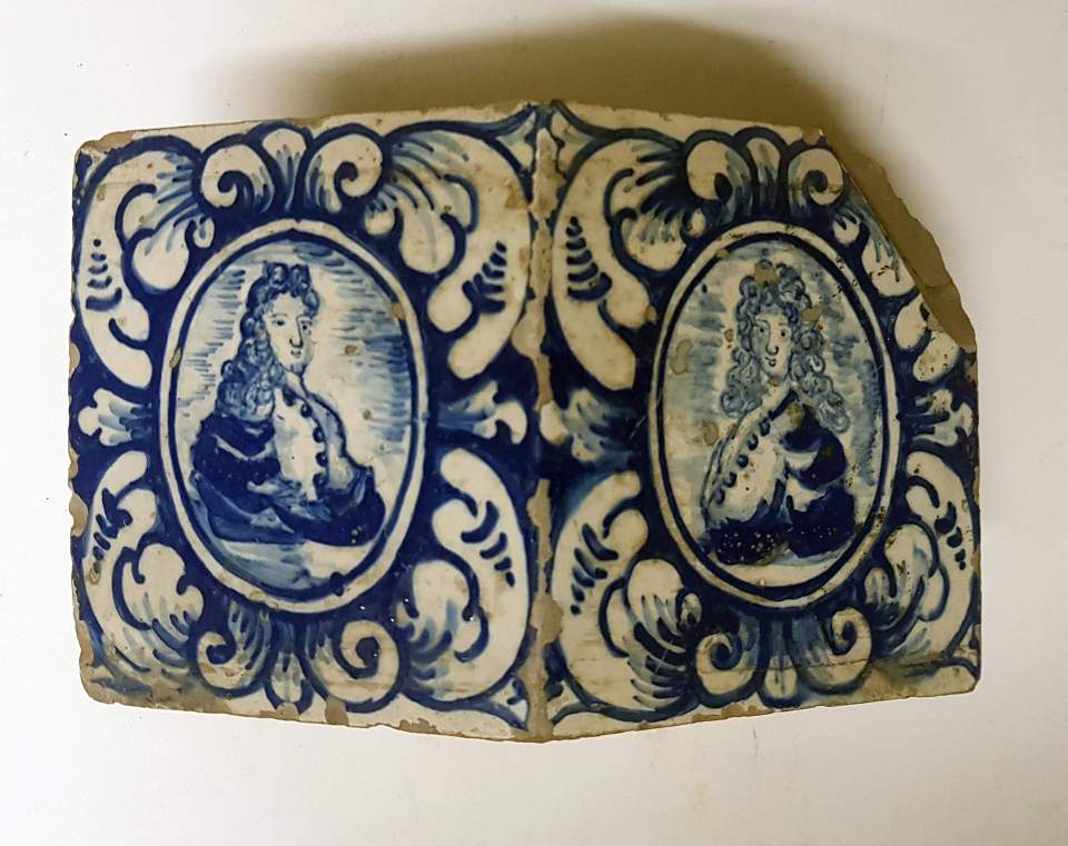 Ofenkachel, Eckkacheln, blau-weiss