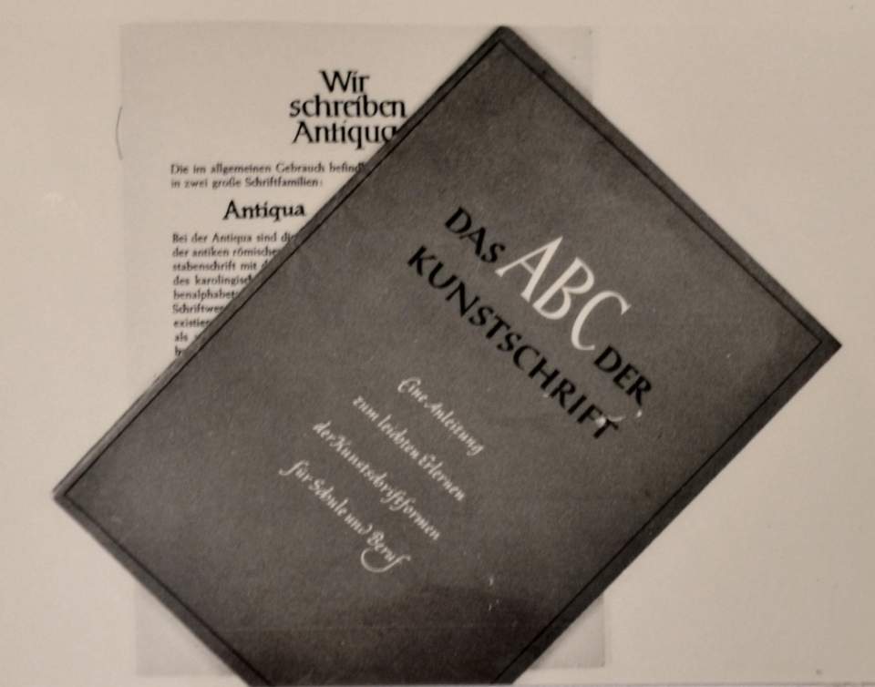 Schulbuch, Lehrbuch für das Schönschreiben
