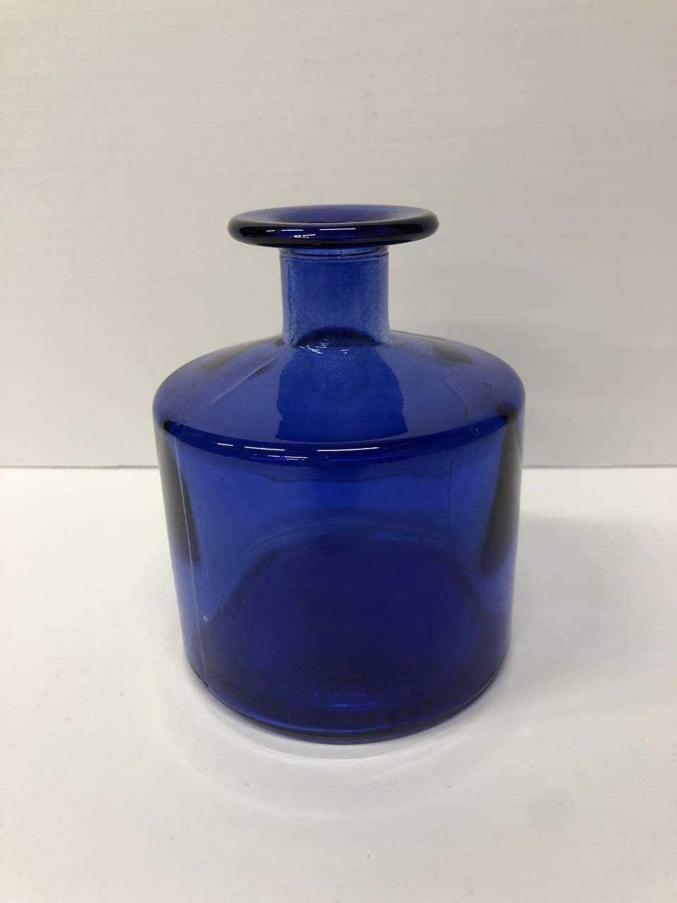 Sammlung von blauem Glas