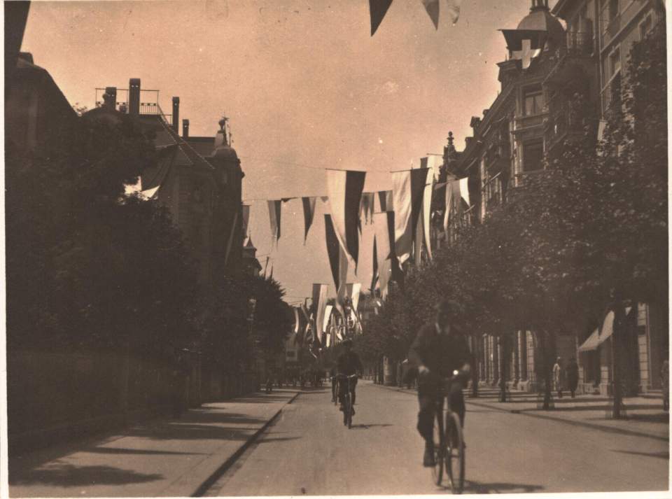 Ansicht des Historischen Umzuges kurz vor 1900