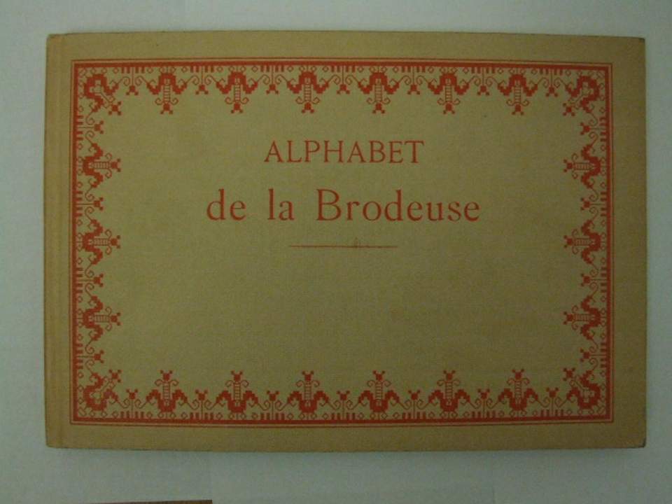  Album de Broderies aux Points de Croix par Th. de Dillmont