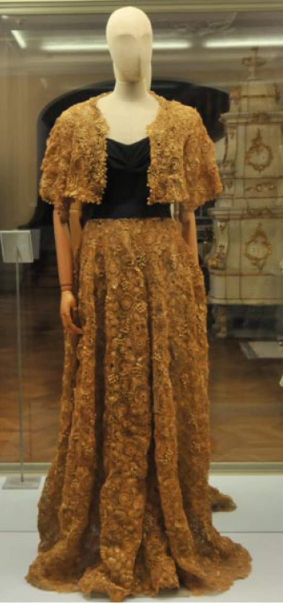 Damenkleid, Strohkleid von Christóbal Balenciaga (1895-1972), Sommerkollektion 1945