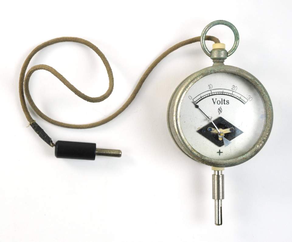 Spannungsmesser, Voltmeter Messbereich bis 30 Volt