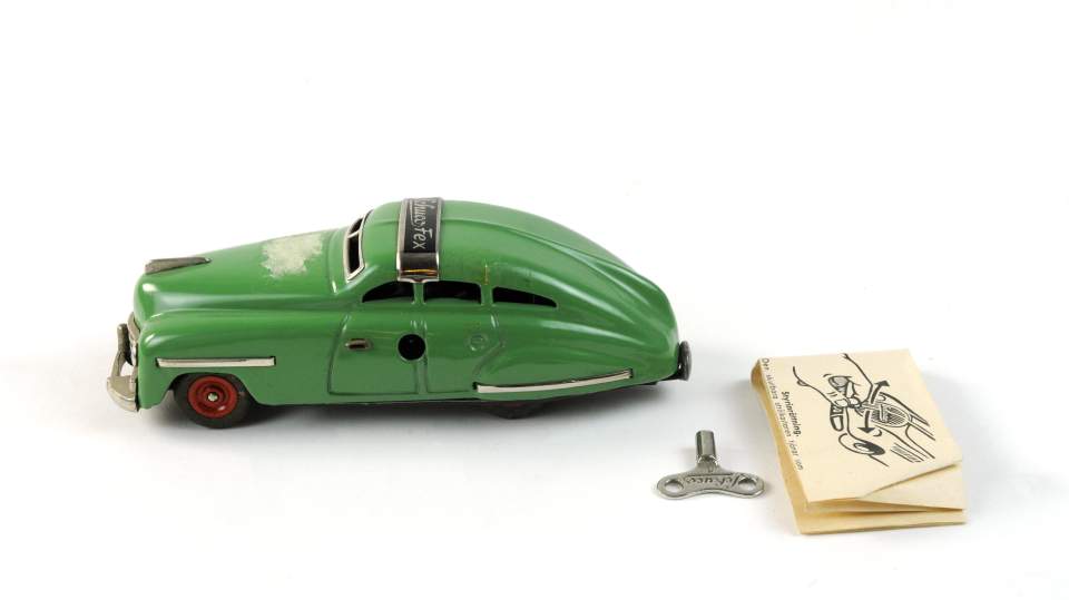 Schuco Modellauto mit Aufziehmechanismus