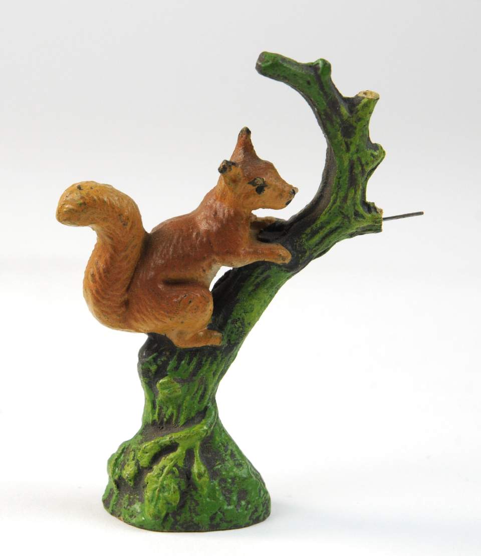 Zoo-Modell: Eichhörnchen
