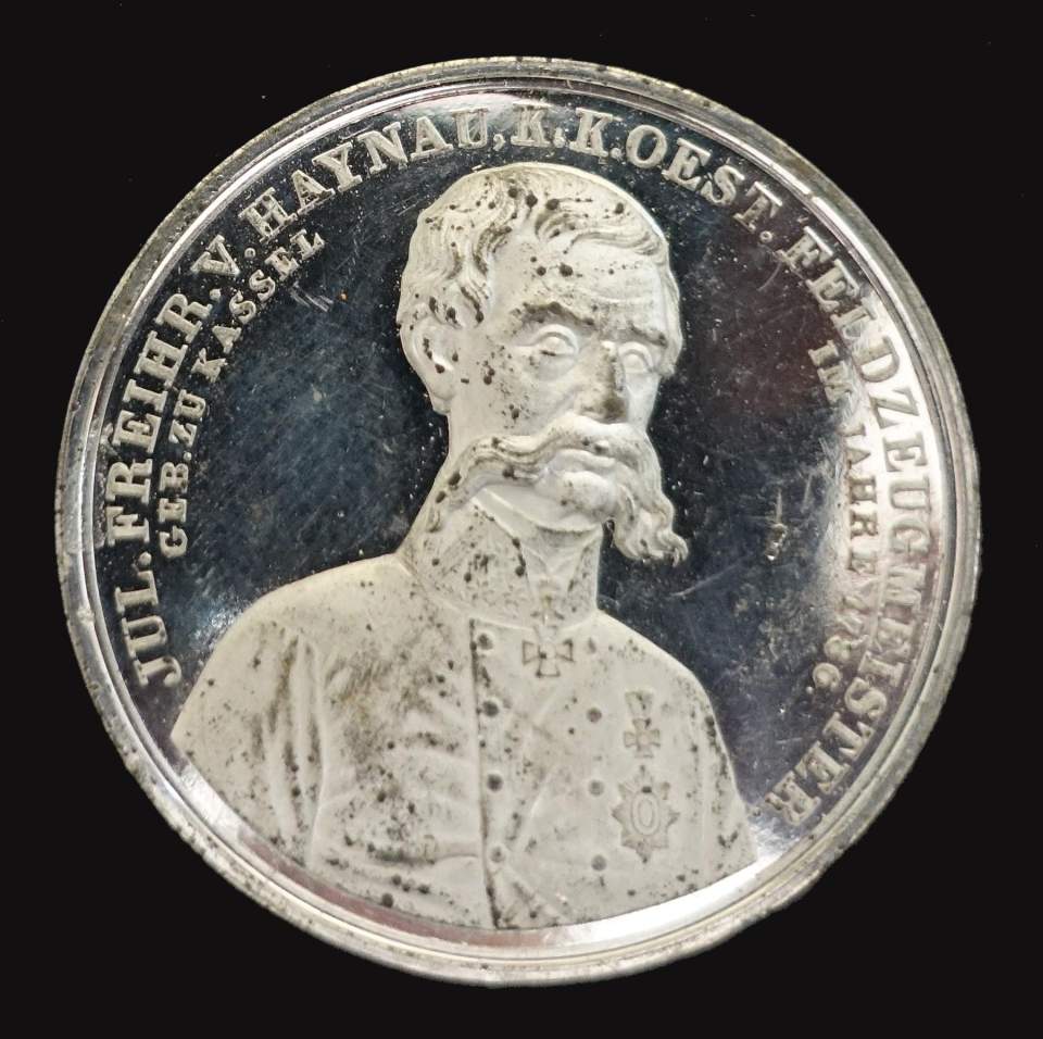 Medaille Julius Freiherr v. Haynau
K. K. öst. Feldzeugmeister