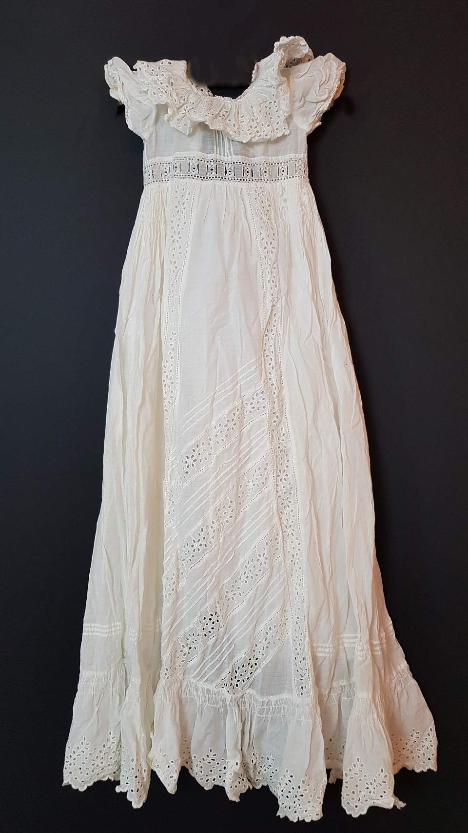 Tragkleid, Kinderkleid