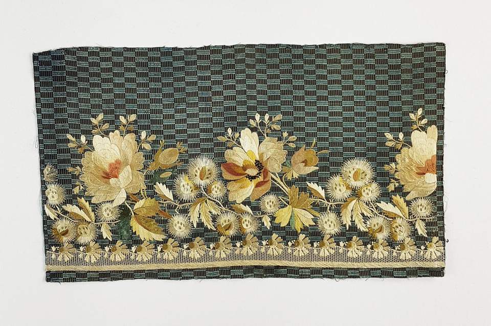 Stickereiabschnitt (Fragment), Muster