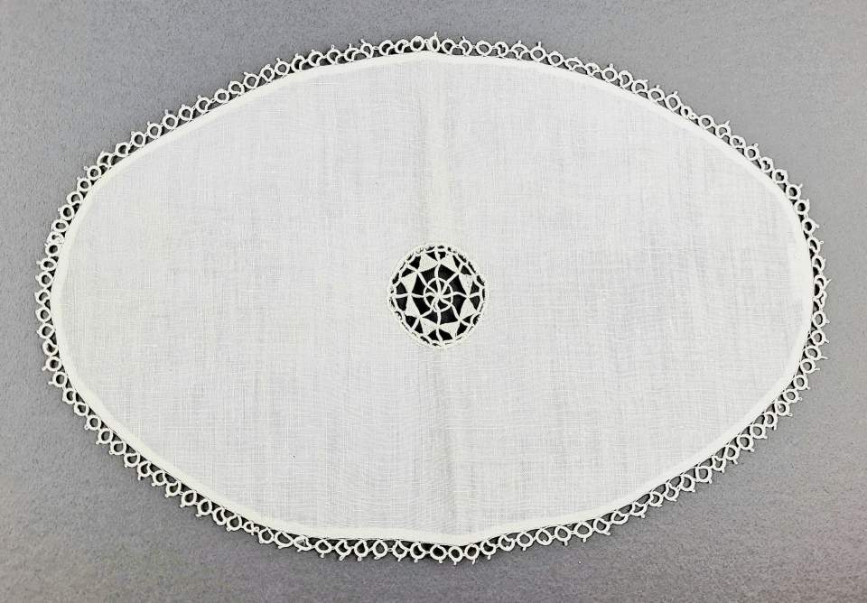 Kleine Zierdecke, Tischdecke