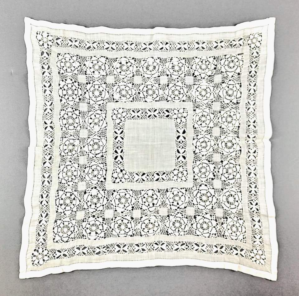 Zierdecke, Tischdecke, Decke