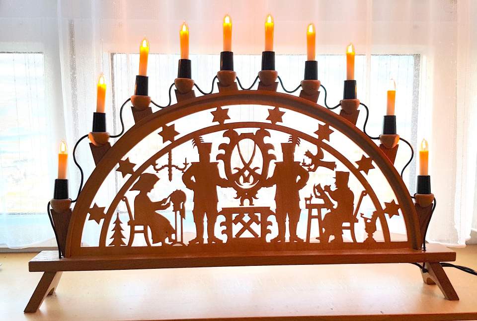Schwibbogen, Schwebebogen, Lichterbogen mit 10 Kerzen
