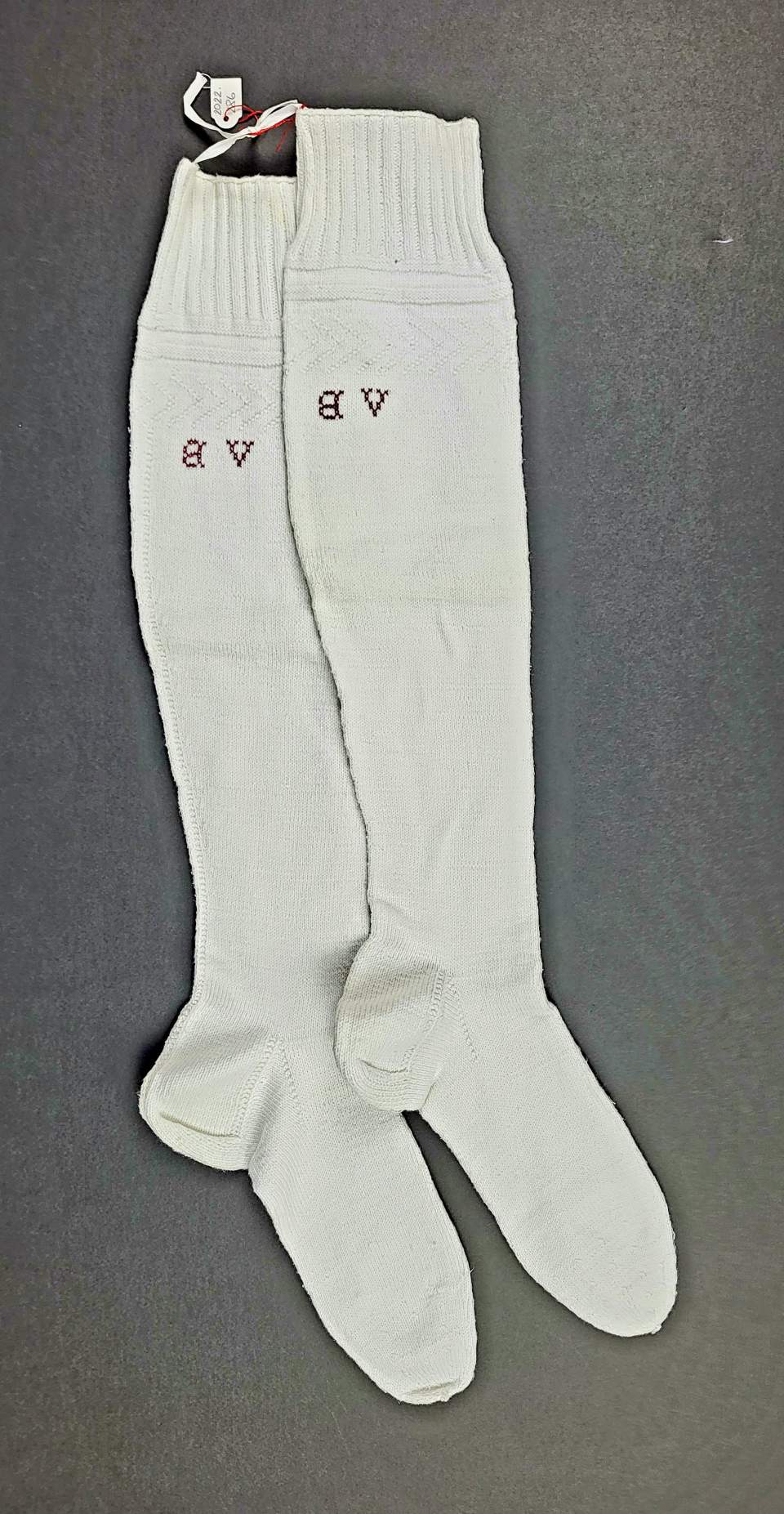 Paar Kniestrümpfe der Albertine Bär (1848-ca. 1880)