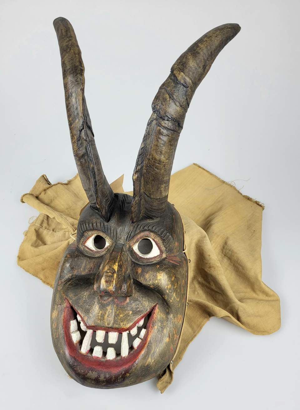 Flumser Larve, Sarganserländer Maske, Fasnachtsmaske