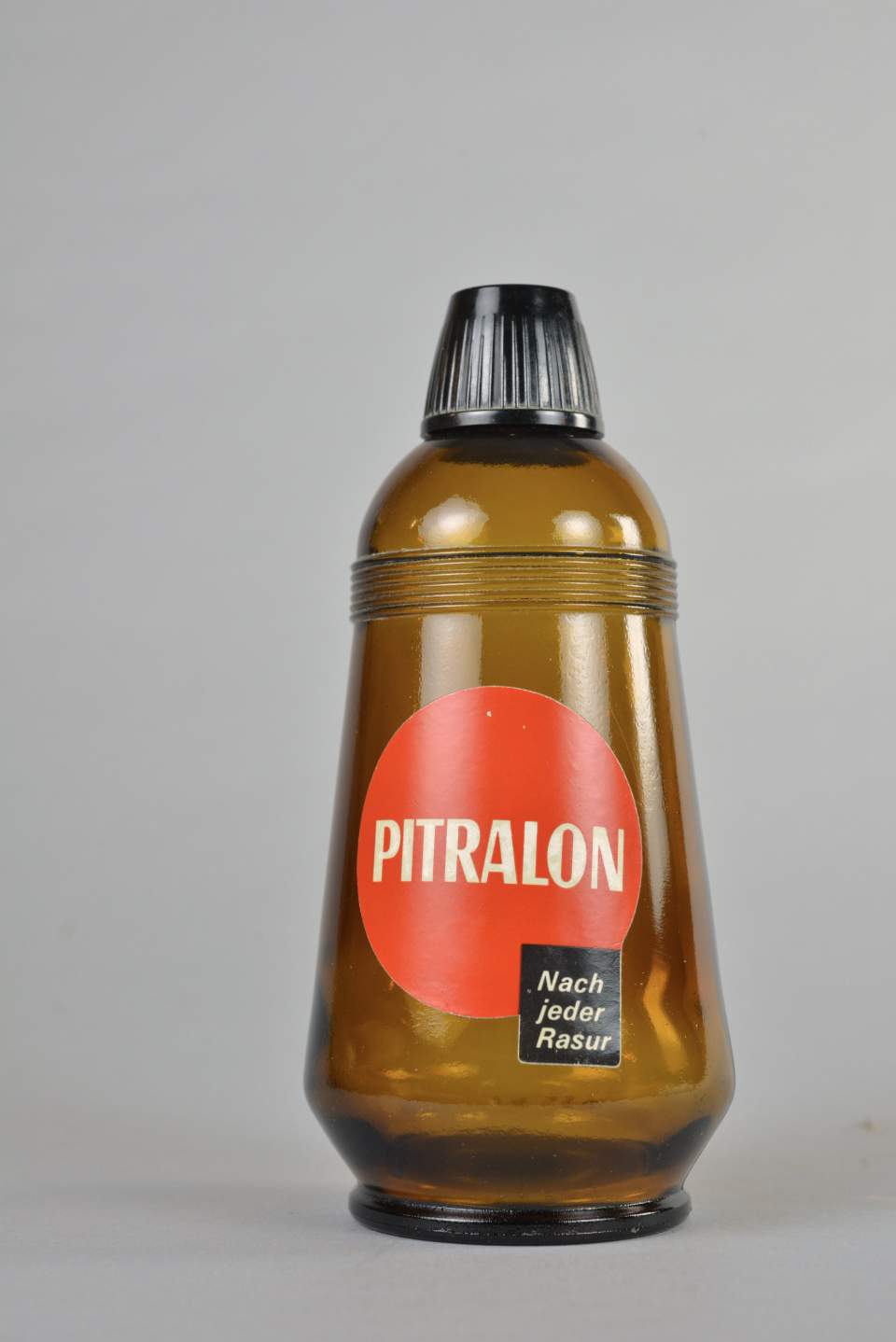 Flasche Rasierwasser