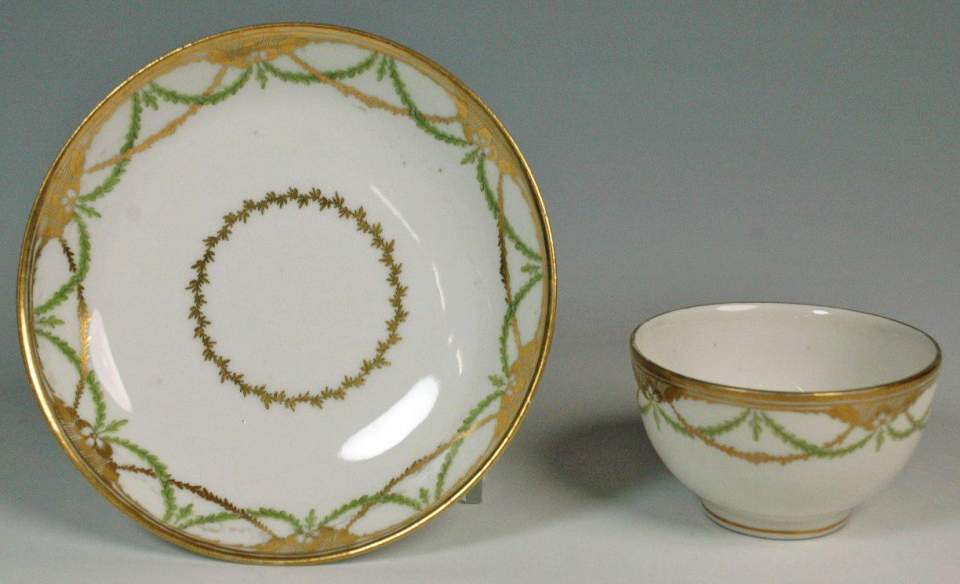 Teetasse, Koppchen mit Untertasse