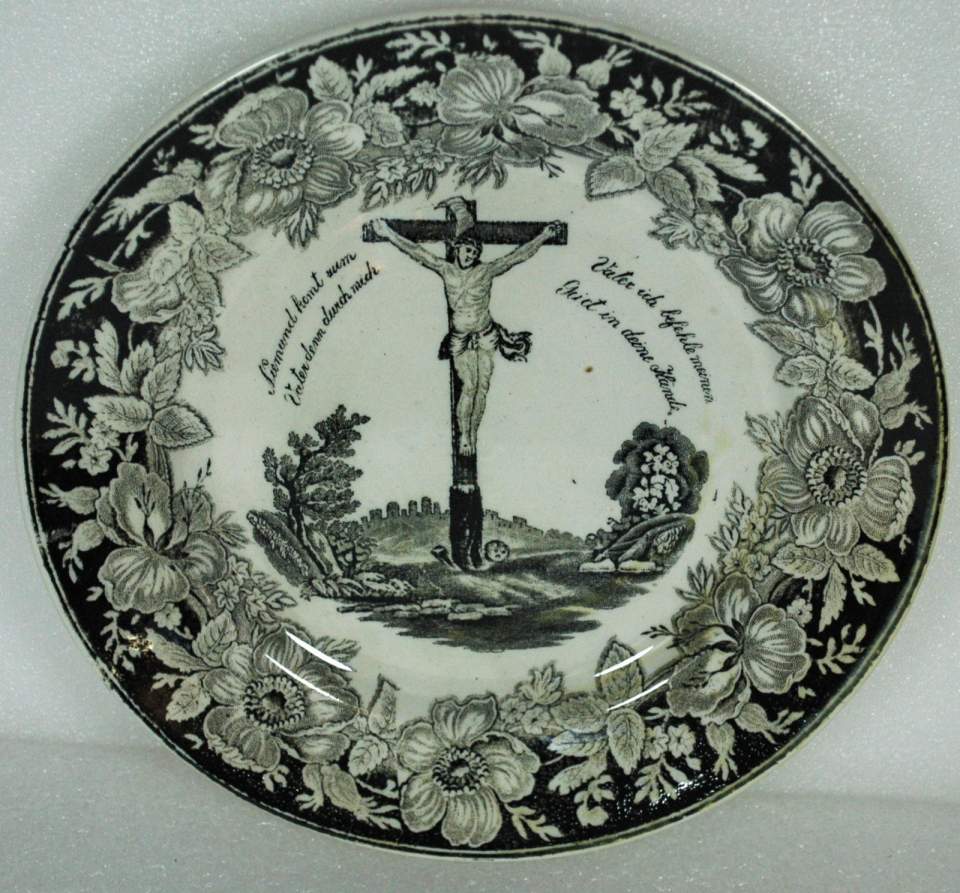 Teller, Kreuzigung